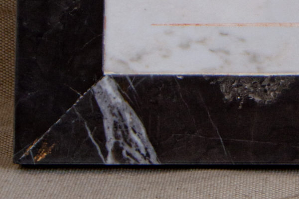 Икона Казанской Богоматери № 1.25-6 из мрамора от Гливи, фото сделано в фирменном салоне в Минске, изображение № 8