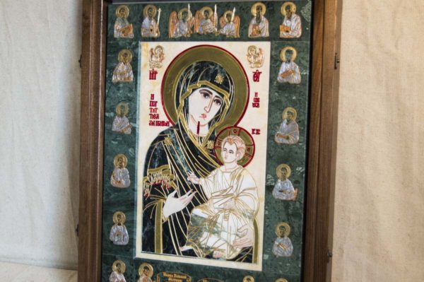 Икона Иверской Божией Матери № 1-25-10 из мрамора, камня, от Гливи, фото 3